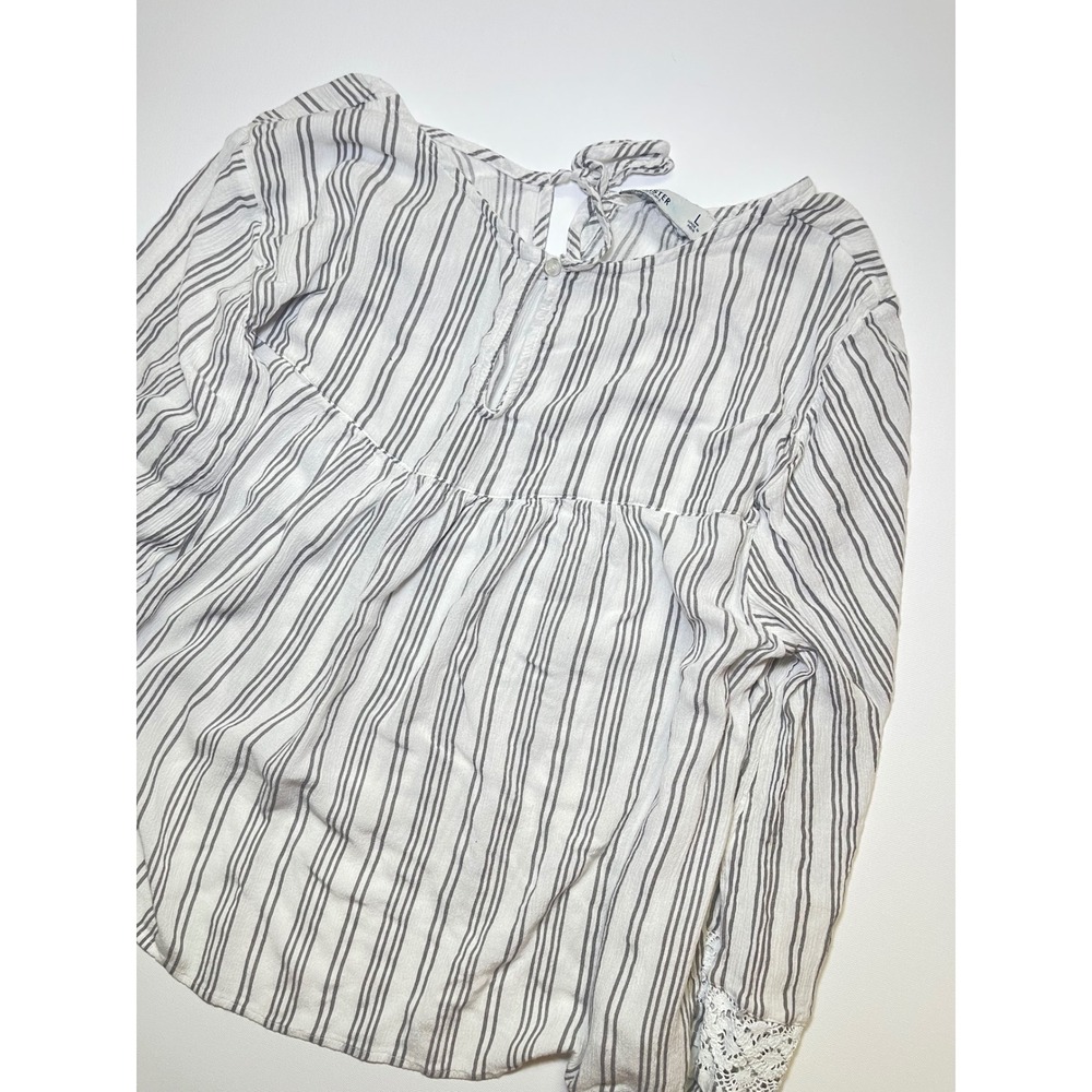 Hollister Striped Babydoll Top Long Sleeve Crochet Lace White Grey Large